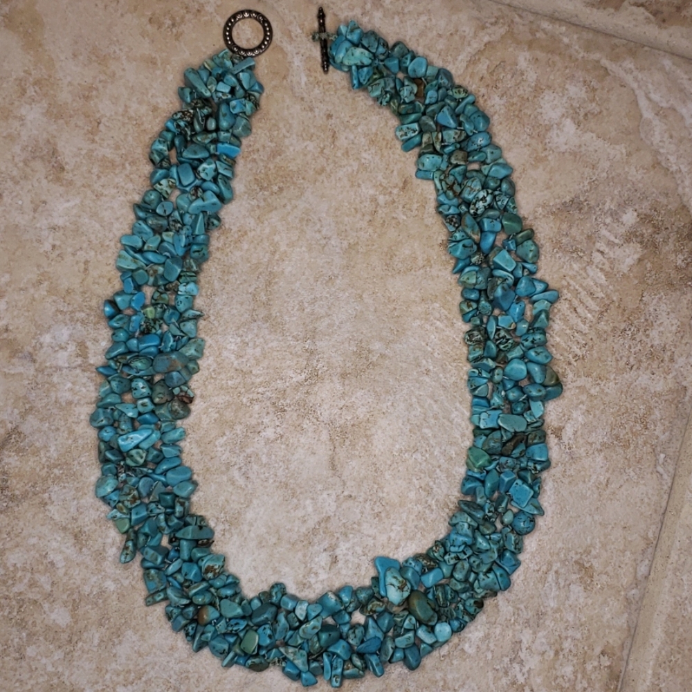 *SOLD*   Turquoise Stone statement necklace